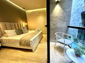 Luxury Loft with Rooftop Pool & Bar by Solmar Rentals